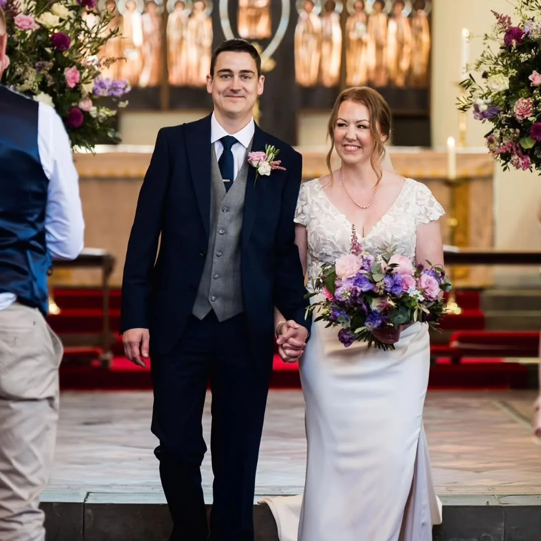 ❤️ Katie and David ❤️
@k.l.s_36 and David are such a beautiful couple.
Such a beautiful wedding.
I loved everything about it.
I can't wait to post more.

Photography @darren_thomas_photography 
Venue @newhousecountryhotel
Make up @kirstyrowlandsmakeu