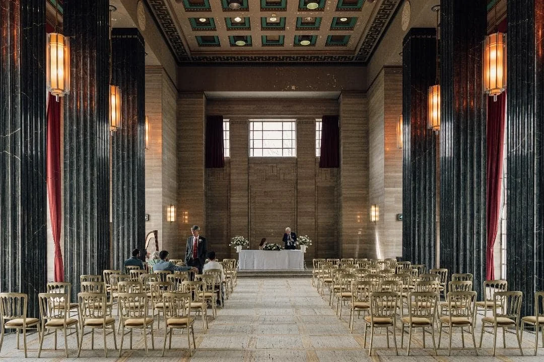 april-wedding-flowers-at-the-royal-welsh-college-of-music-and-drama