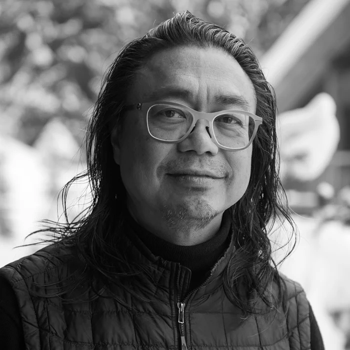Rirkrit Tiravanija_700x700.jpg