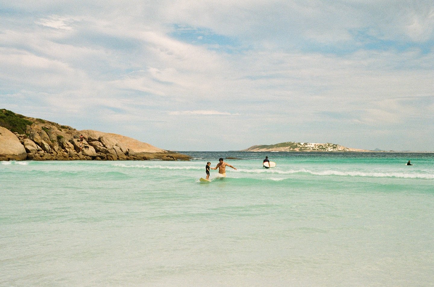 Australia on film 🎞️ #super8 #35mm 

📍Cape Le Grand National Park &amp; Esperance 

&mdash;&mdash;&mdash;

#madewithkodak #fujifilm200 #shotonfilm #loadfilm #filmphotography #filmisnotdead #womenwhoshootfilm #herfilmcollective #super8 #super8film