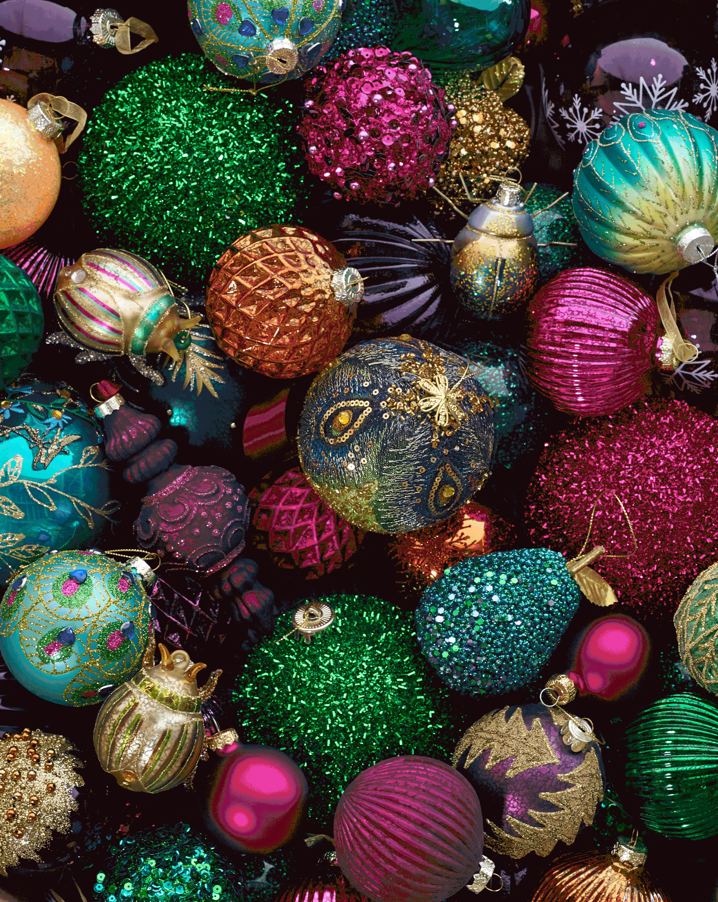 Shot_Four_Festive_Bazaar_Baubles copy.gif