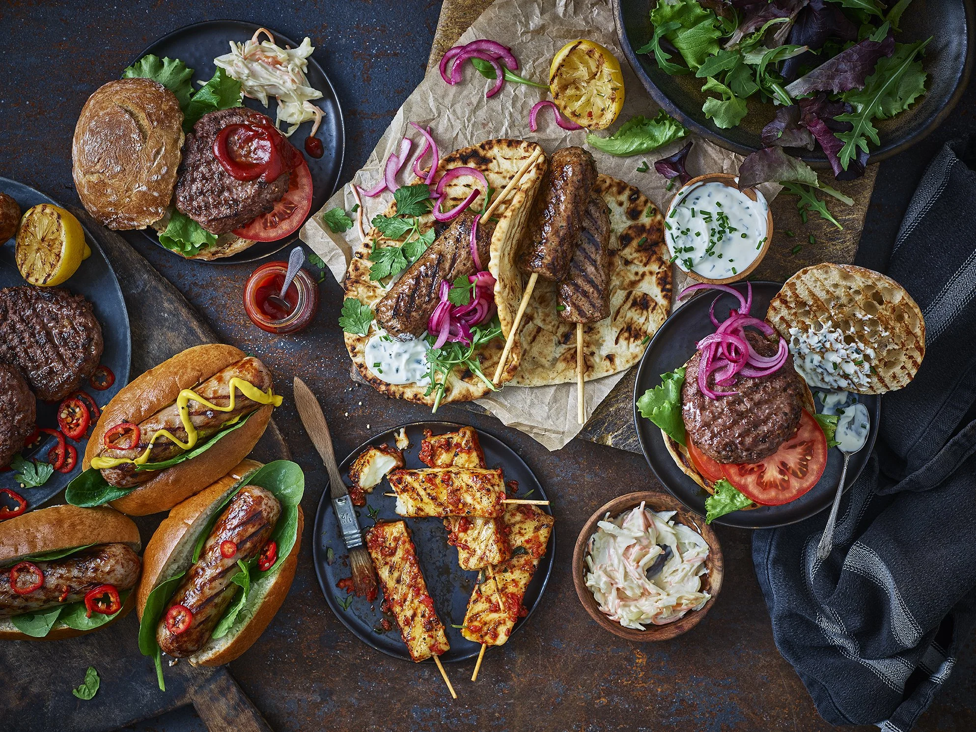 The_Grill_BBQ_Selection_Box_SW_POS_01 copy.jpg