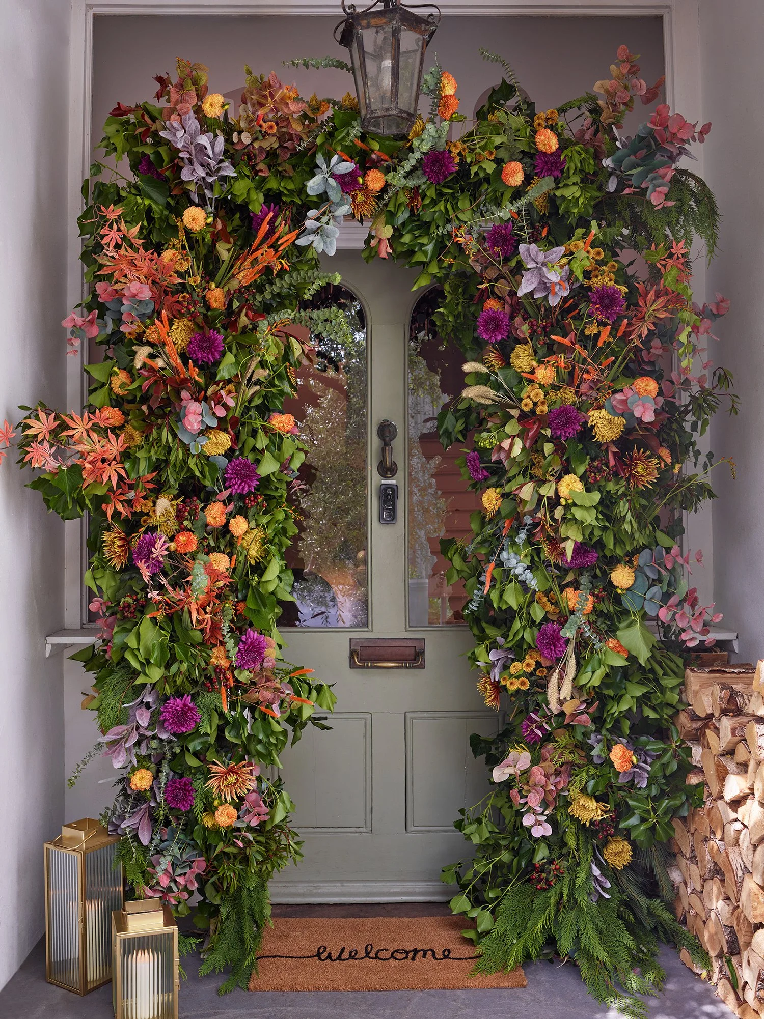 AUTUMN_NYA_DOORWAY_023_sRGB.jpg