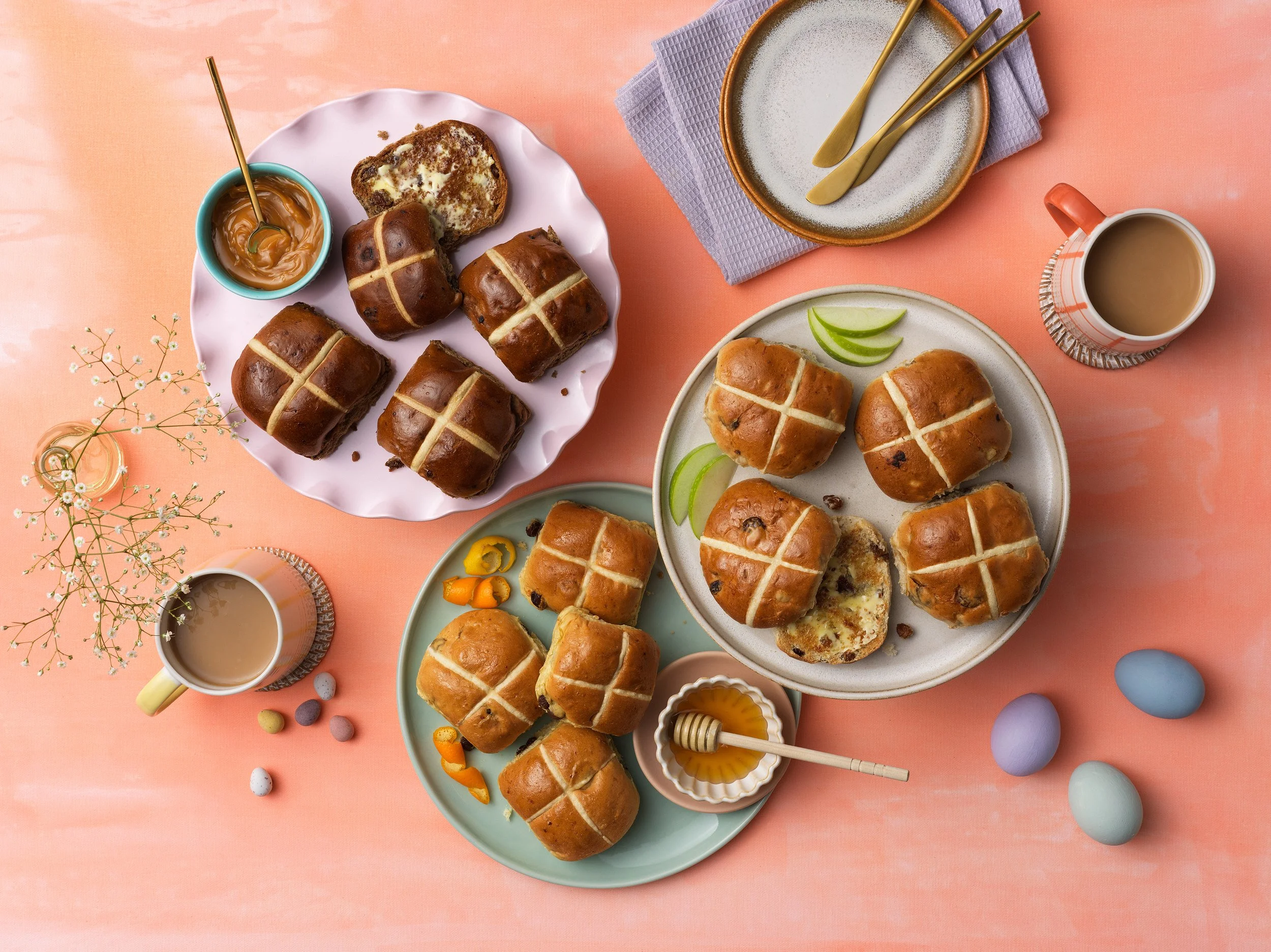 TTDCinnamon&HoneyHotCrossBuns_RSz copy.jpg