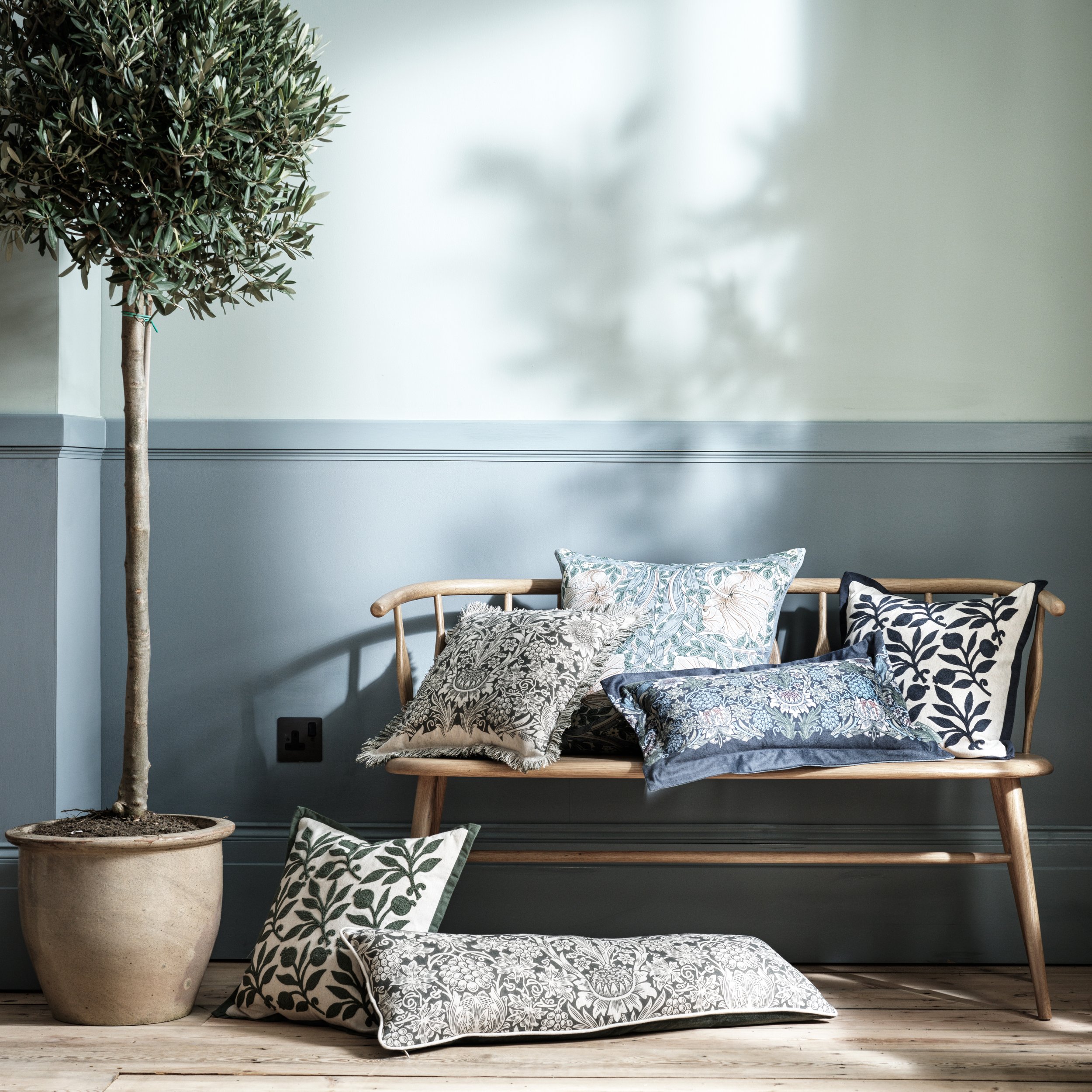 HABXM&C CUSHION GROUP1_0032 copy.jpg