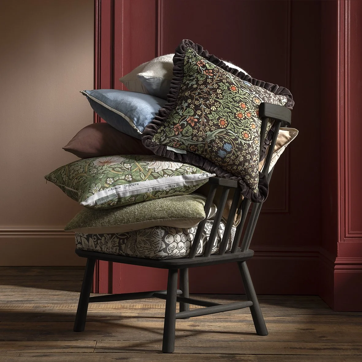 Cushions Group 4740098_ASo copy.jpg