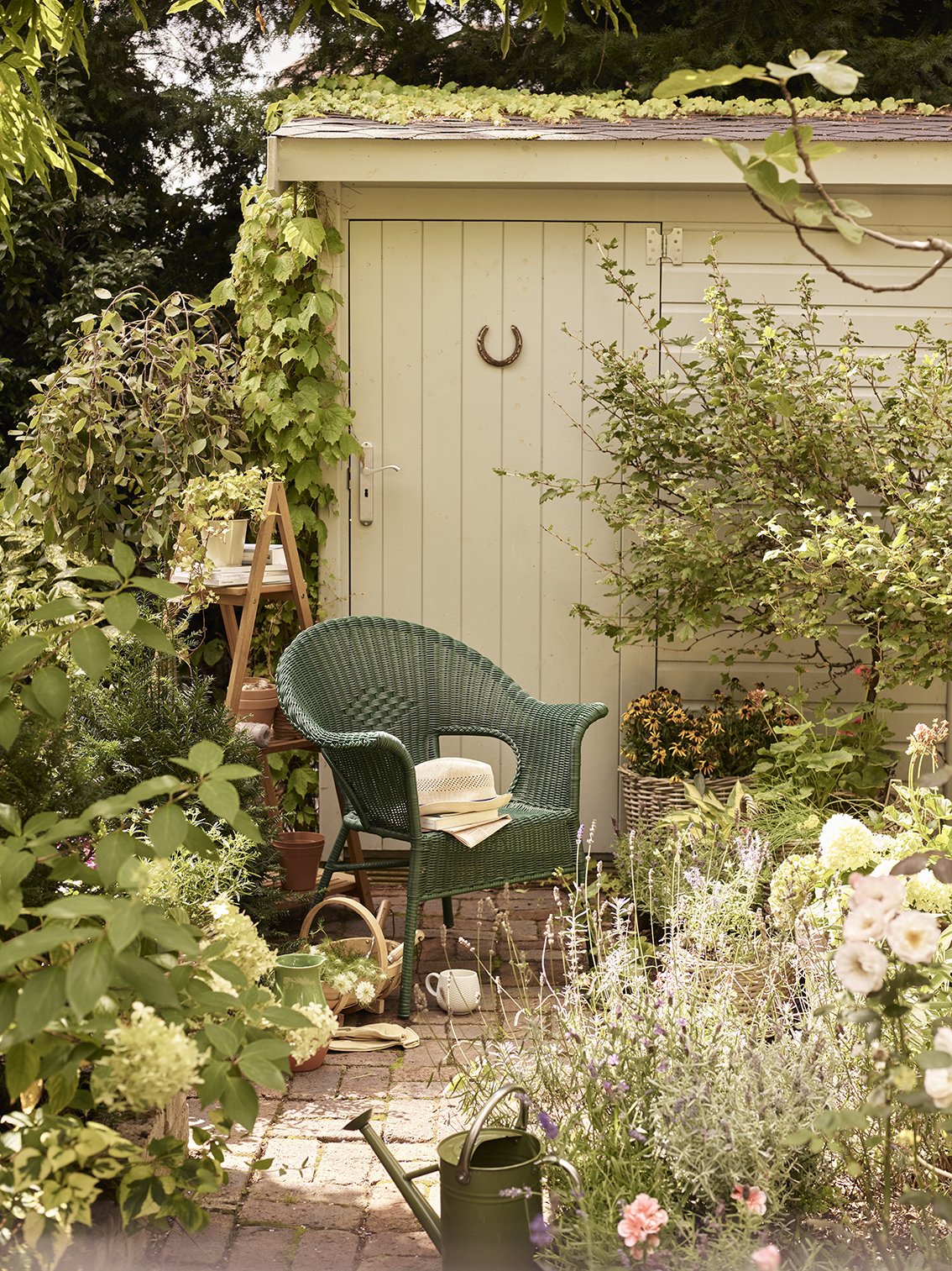 GARDEN_RETREAT_GARDENERS_CORNER_010 copy.jpg