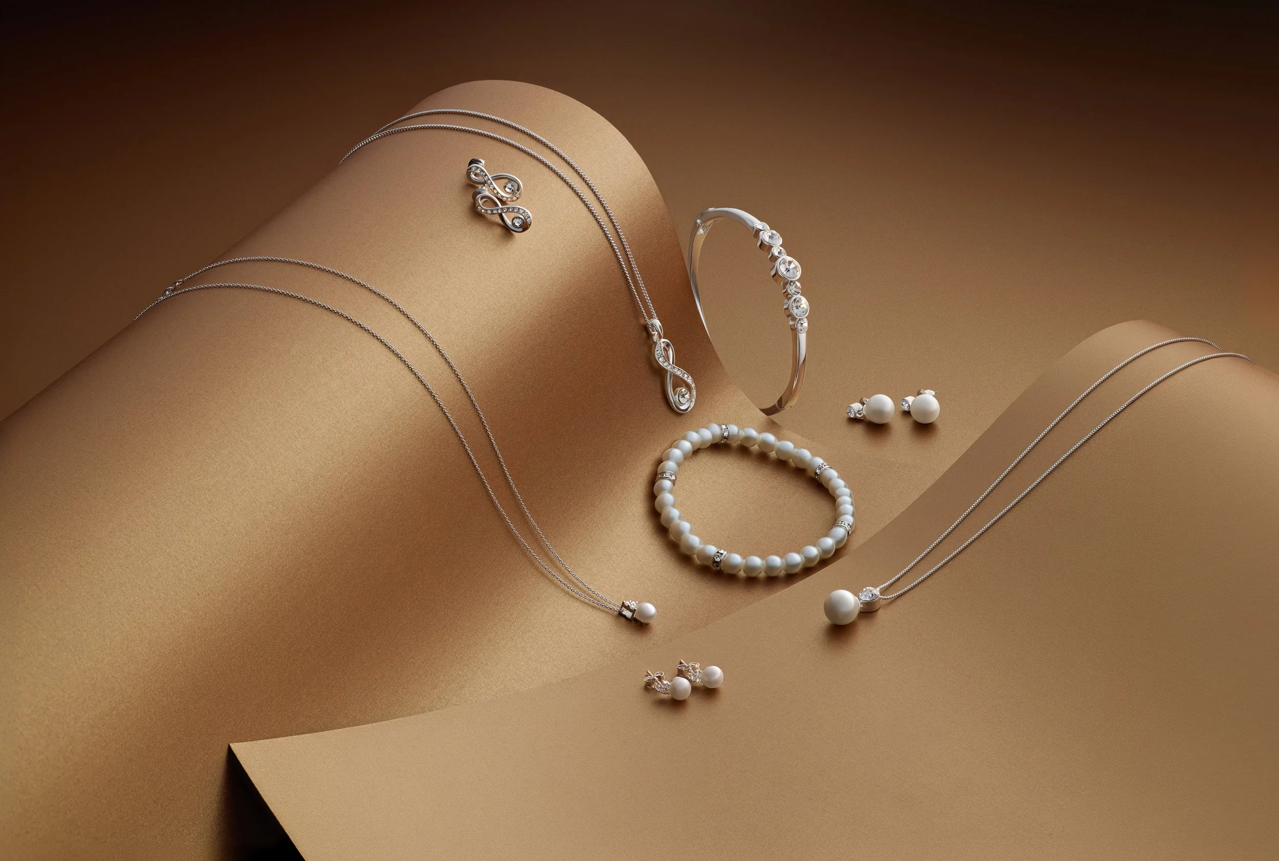 Jewellery 2-Xtra-srgb copy.jpg