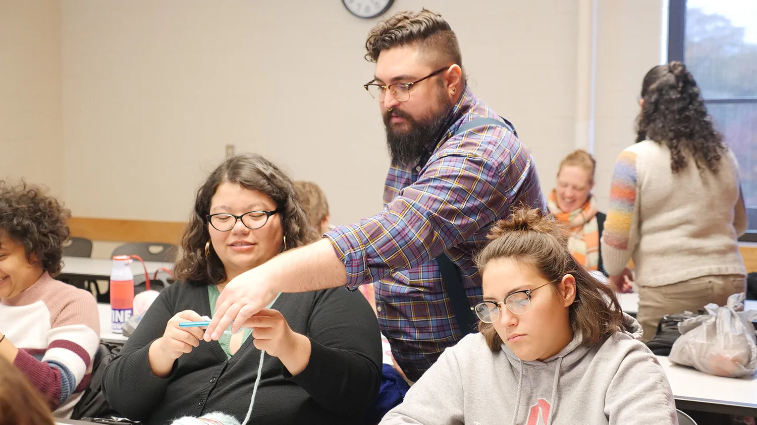 Cuevas-Teaching-1500.jpg