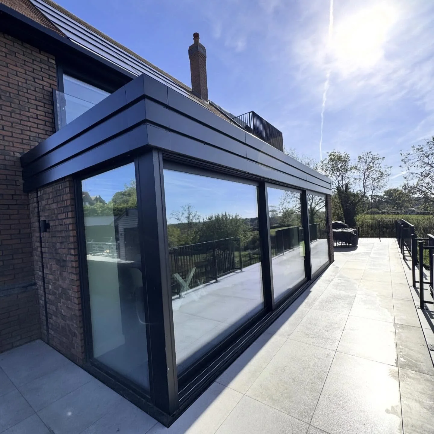 Beautifully clean windows. Guaranteed 💫