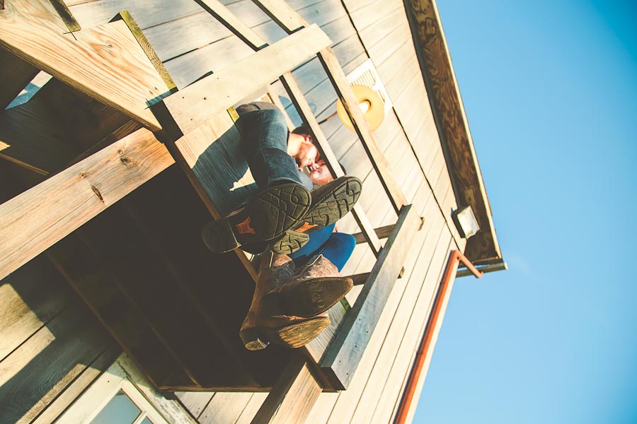 Indiana-Barn-Engagement11.jpg