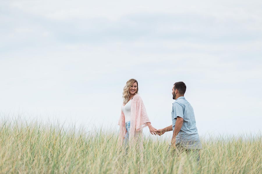 LAKE-MICHIGAN-ENGAGEMENT5.jpg