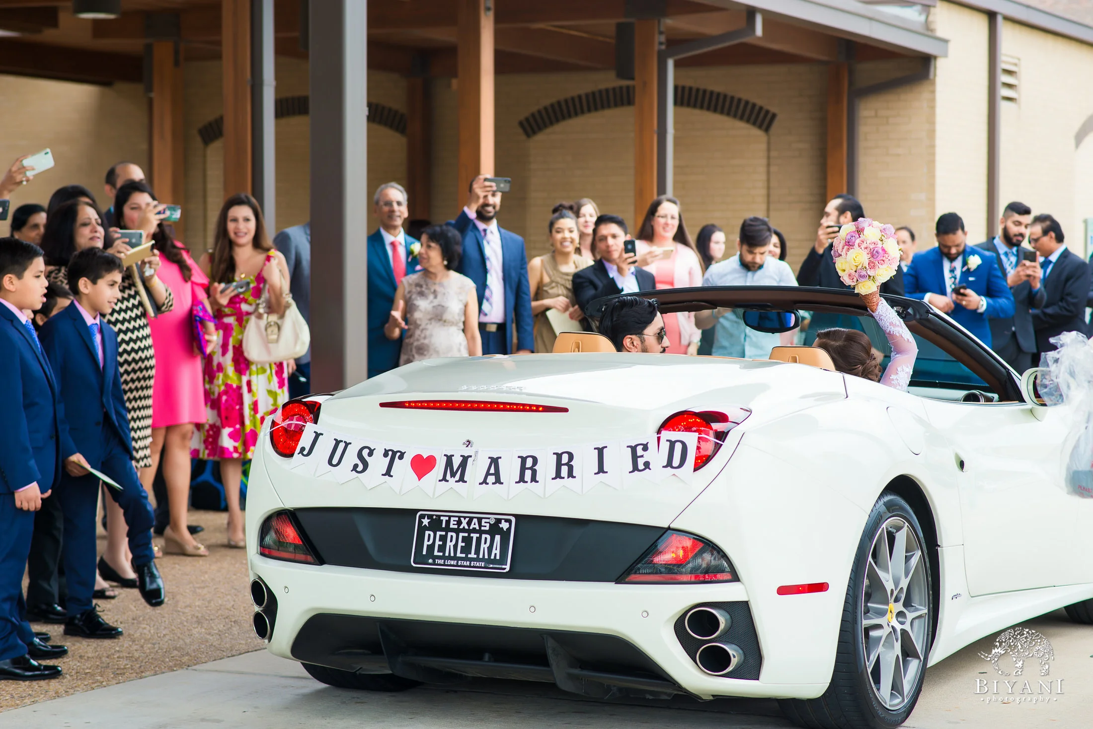 houston-weddings-farwa-arue-04.jpg