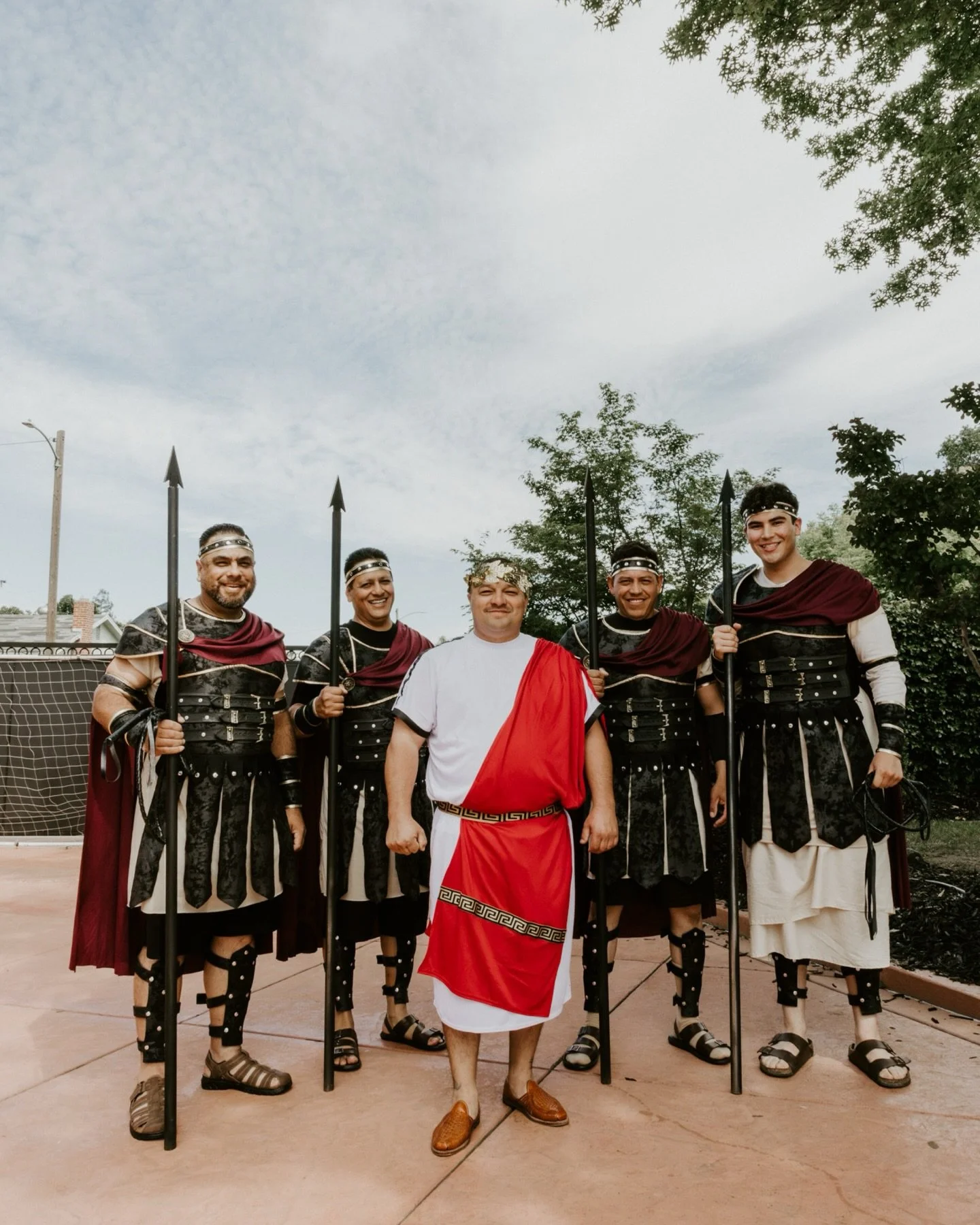 &iexcl;Feliz Domingo de Resurrecci&oacute;n! &iexcl;El Rey est&aacute; vivo! 🌿