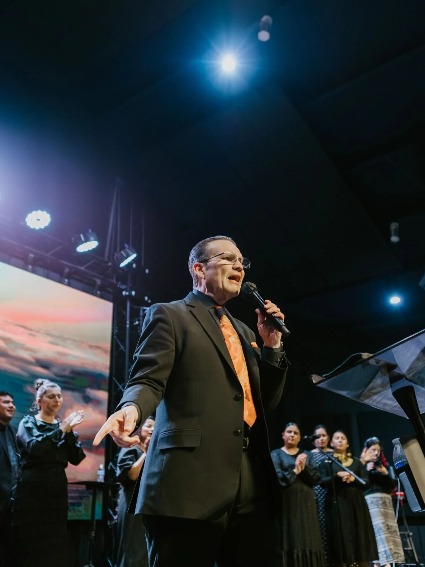 La presencia de Dios llen&oacute; el lugar hoy.❤️