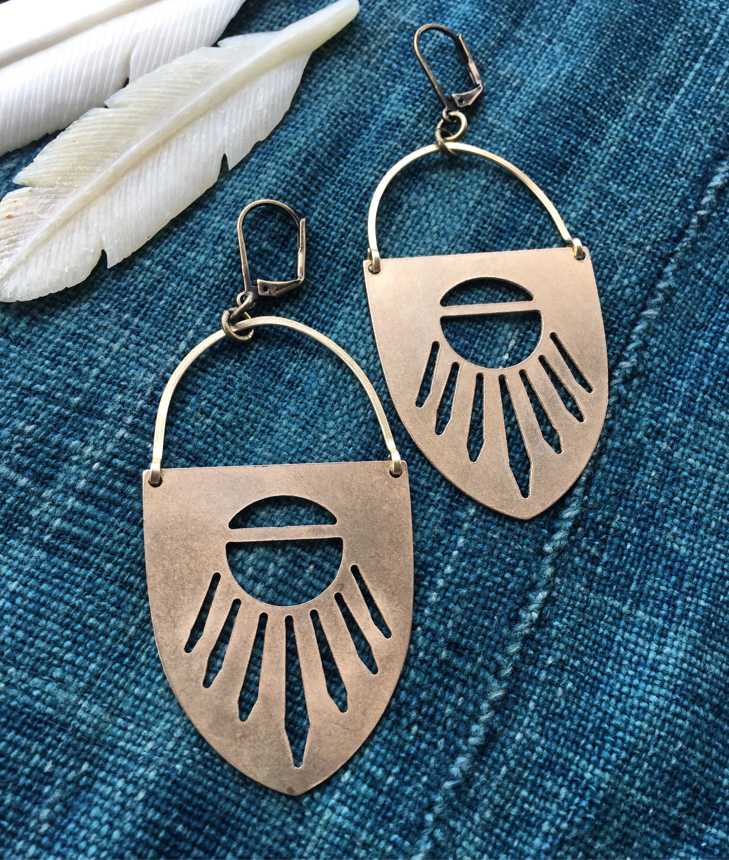 brassSourceEarring02.JPG