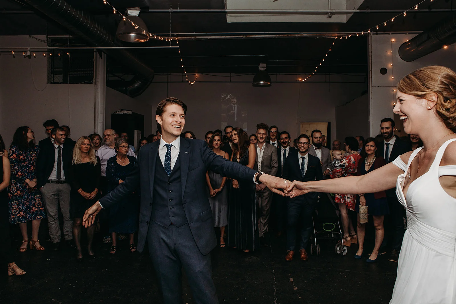 entrances-firstdance-2018172854.jpg