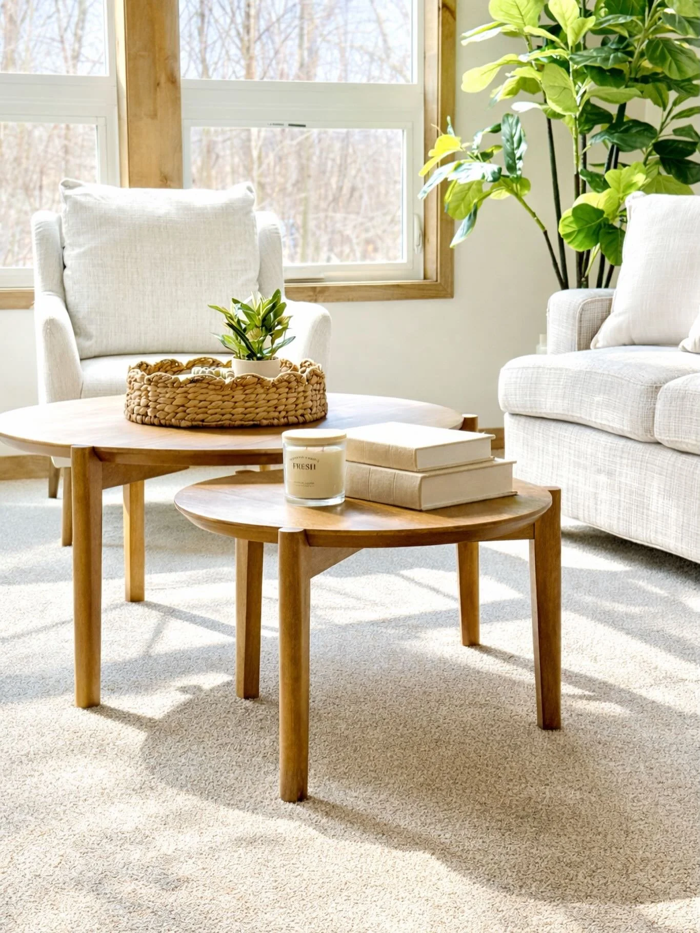 Natural light might be the most underrated design element in a home. ☀️ 

If you want a room to feel warmer and more inviting in winter, try this:

&bull; Place seating where the sunlight naturally falls
&bull; Add warm wood tones to reflect light so