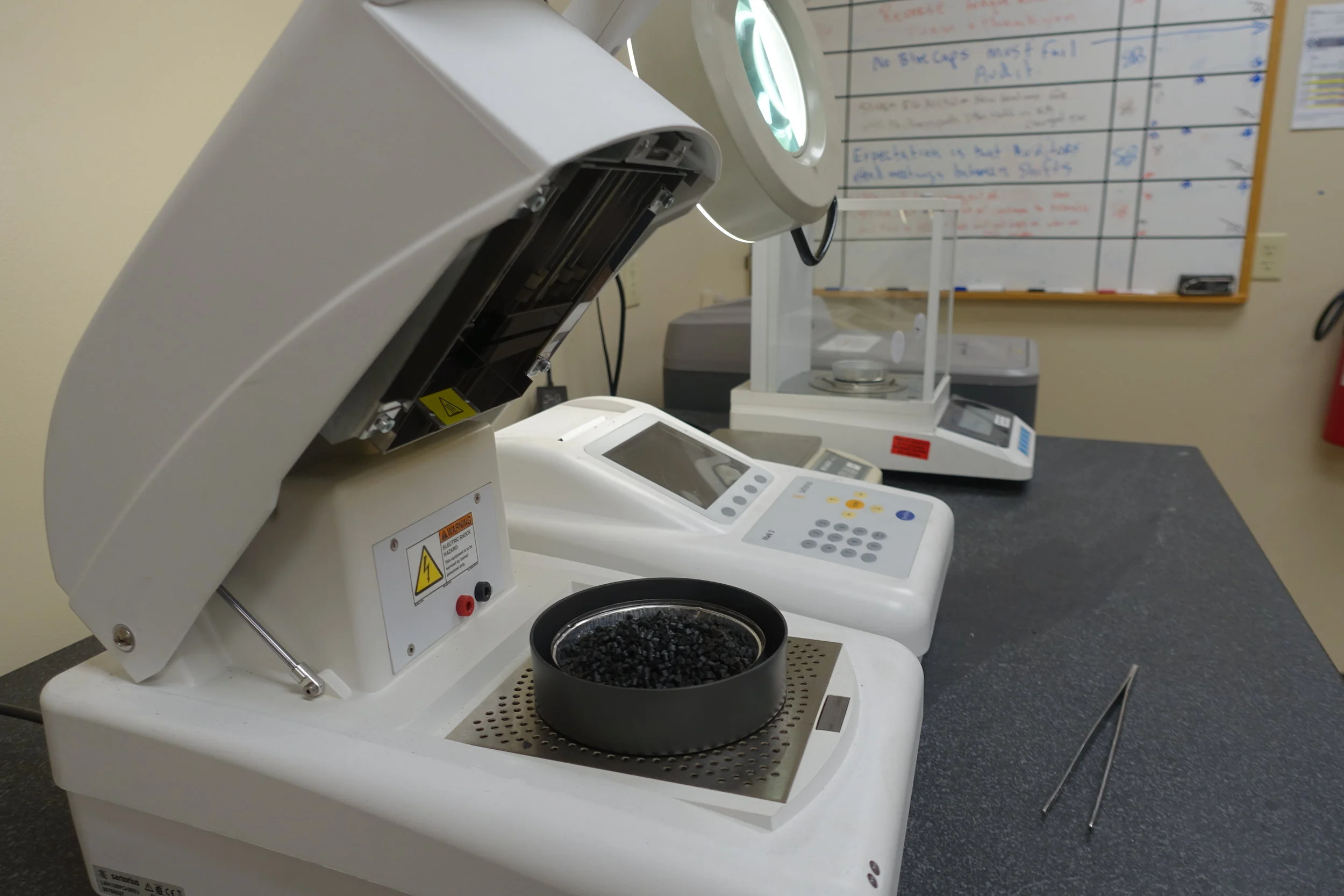 LAB (2).JPG