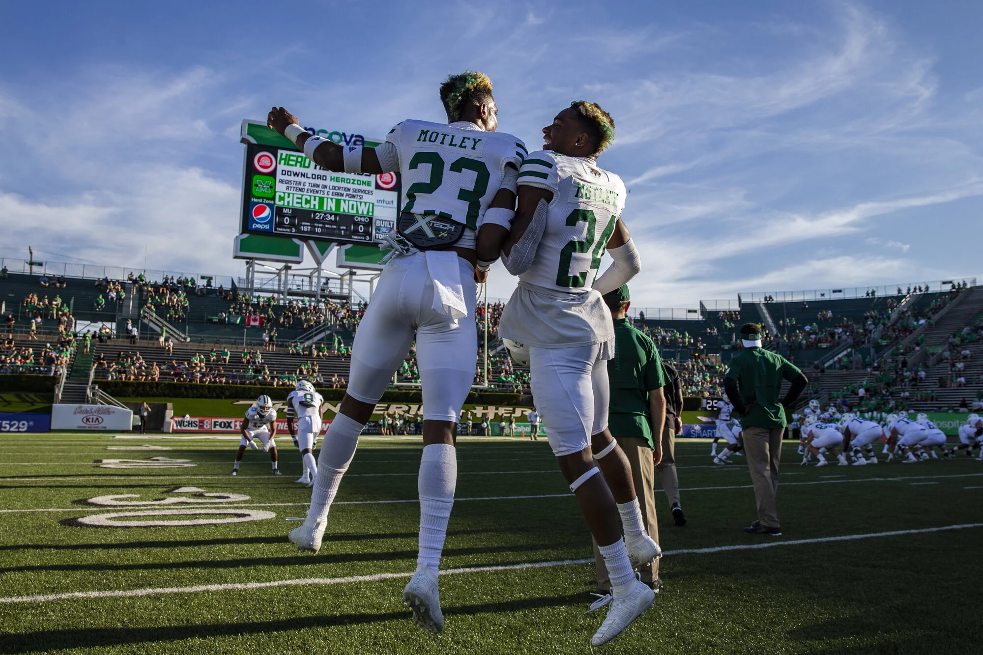 {2019}{09}{14} {FB vs Marshall}{CM}2648.jpg