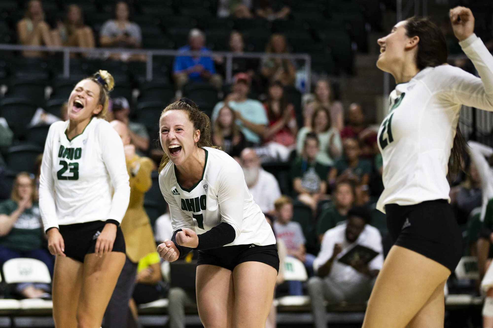 {2019}{09}{13} {VB vs UConn} {CM}304.jpg