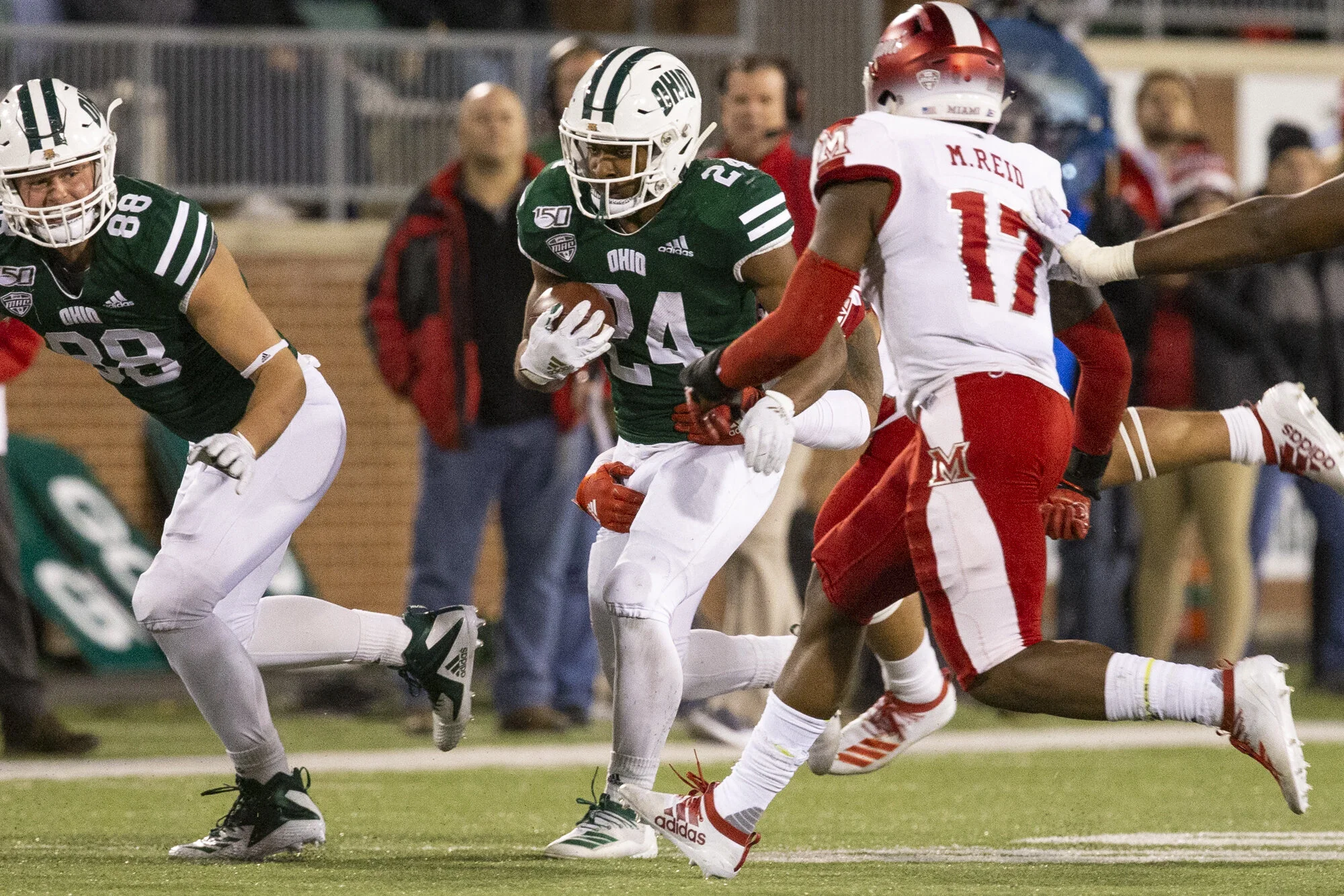 {2019}{11}{06} {FB vs Miami}{CM}1604.jpg