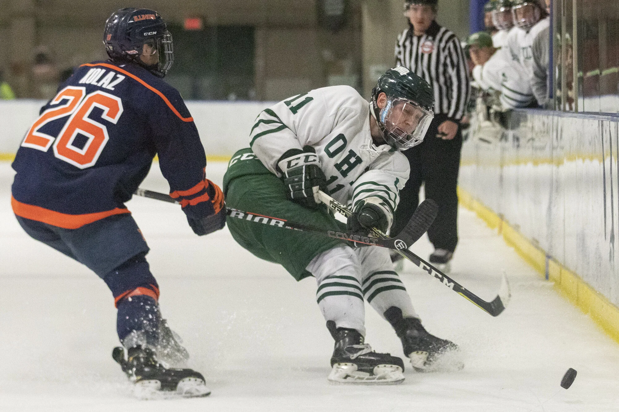 {2020}{01}{11} {OU Hockey vs Illinois}{CM}-16.jpg