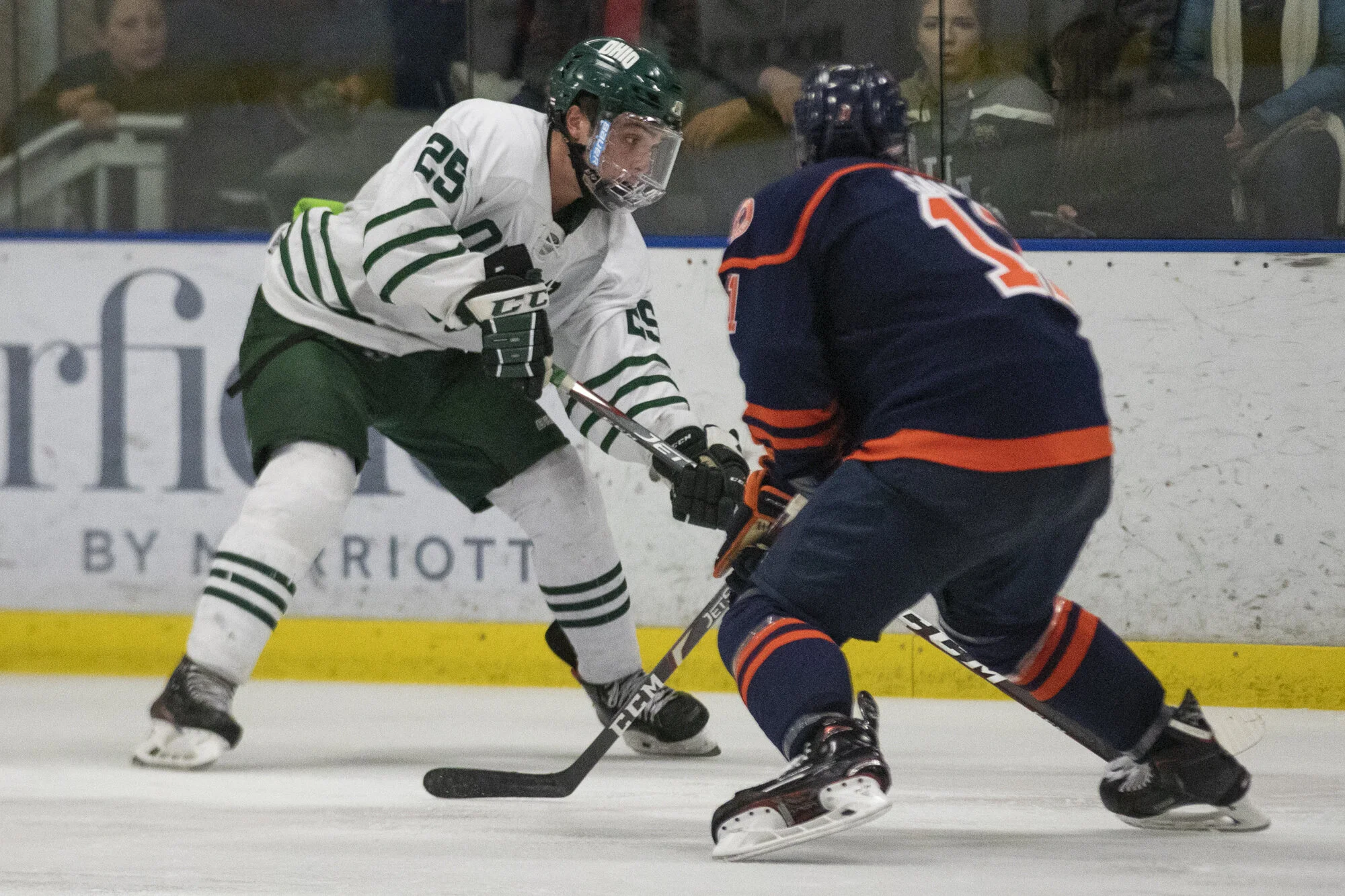 {2020}{01}{11} {OU Hockey vs Illinois}{CM}-26.jpg