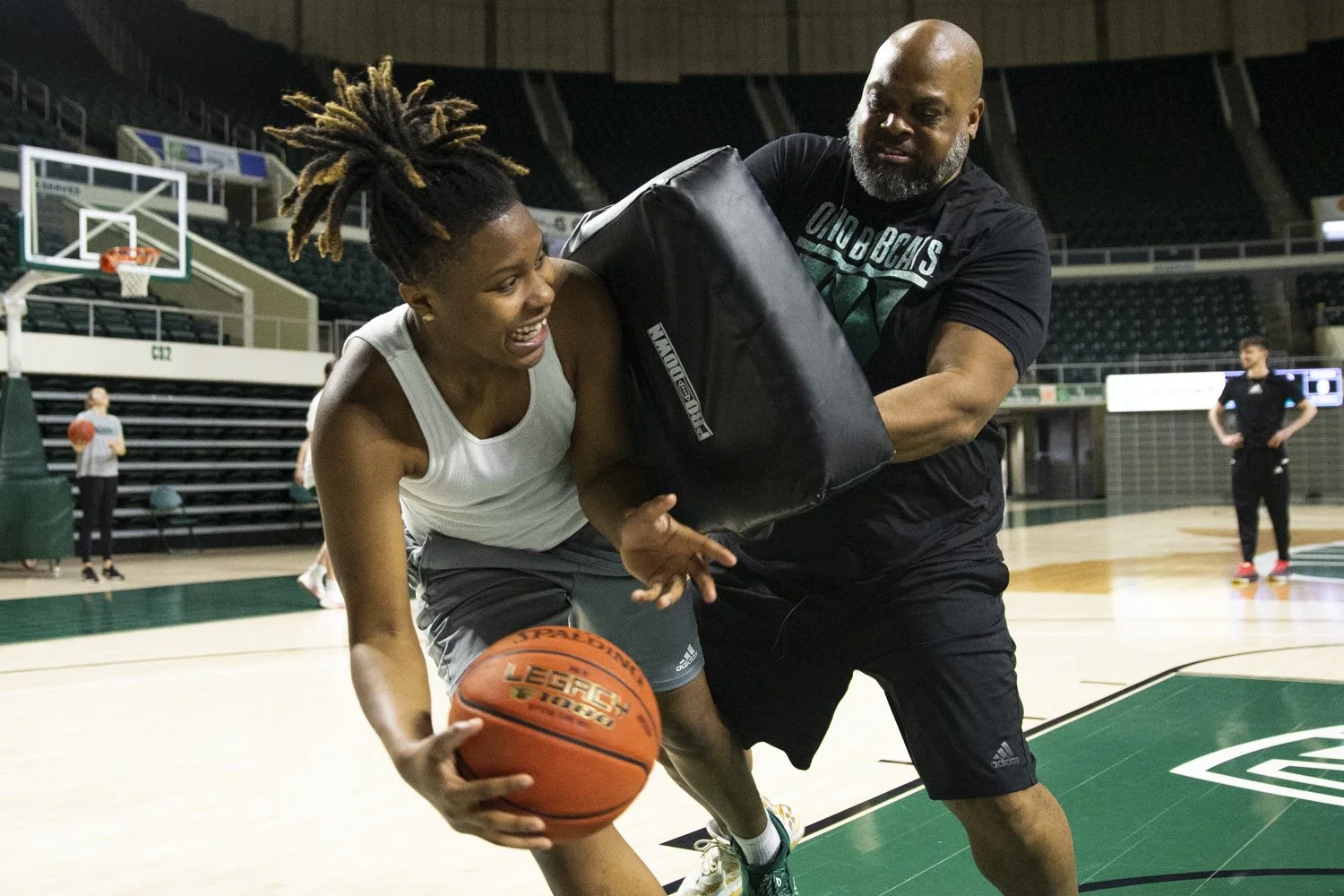 2022_03_08_WBB MAC Loadout_CM_003.JPG