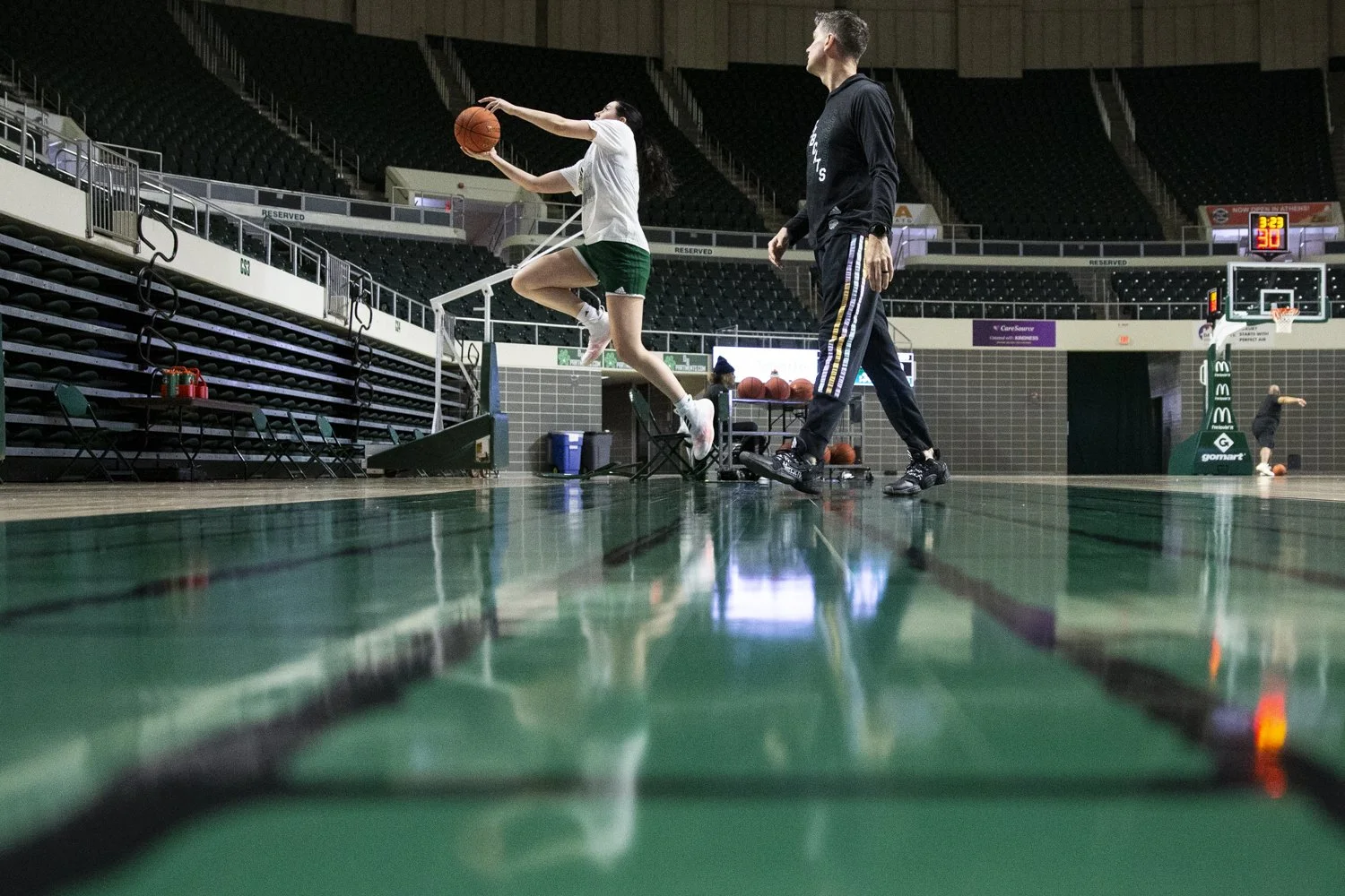 2022_03_08_WBB MAC Loadout_CM_007.JPG