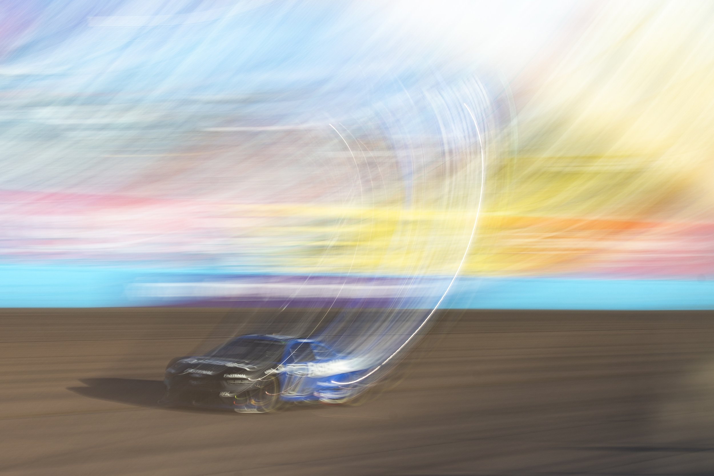 D241110PHXF13042CJMA.JPG