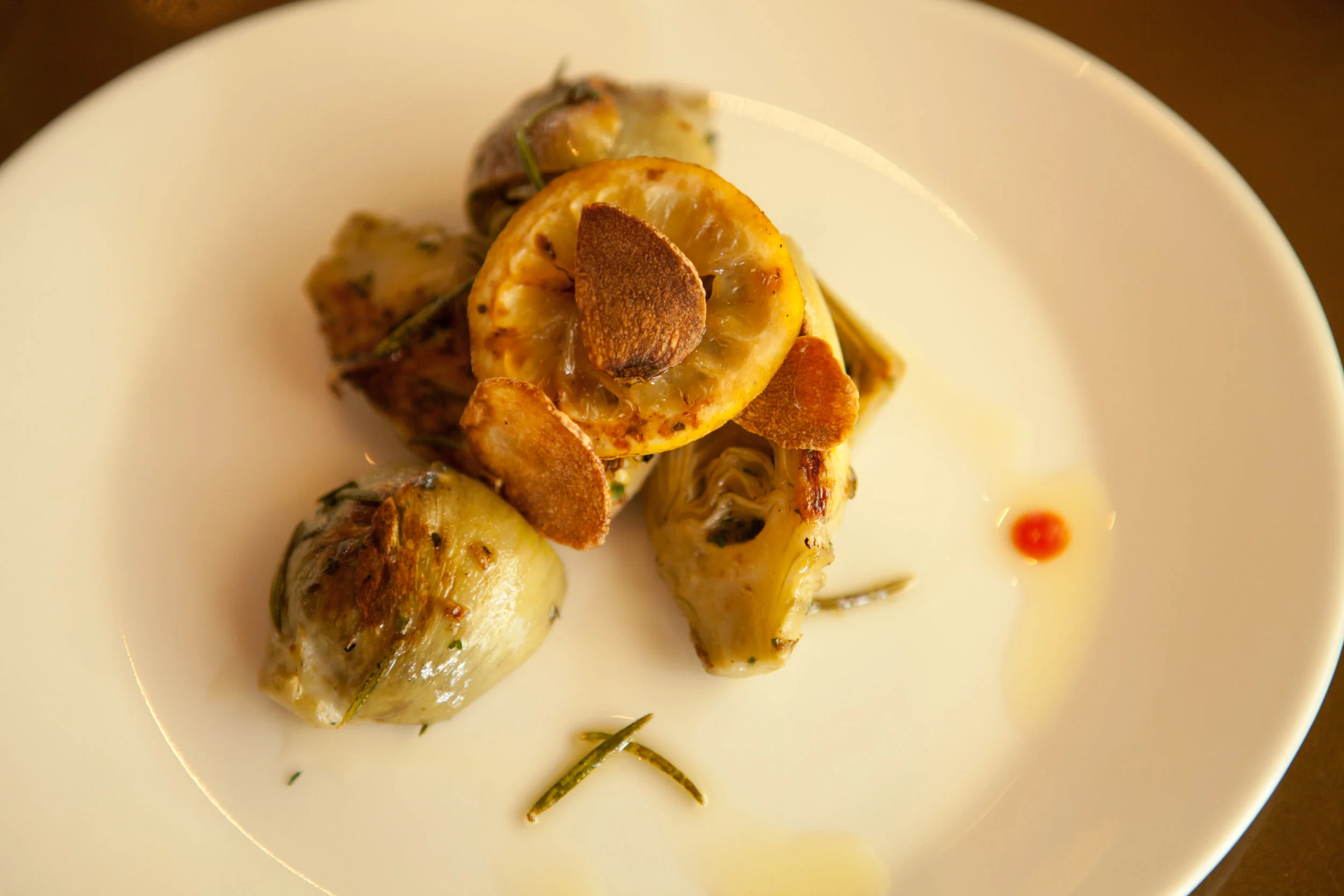 American comfort food &amp; cocktails crafted from specialty ingredients in an elegant dining room.