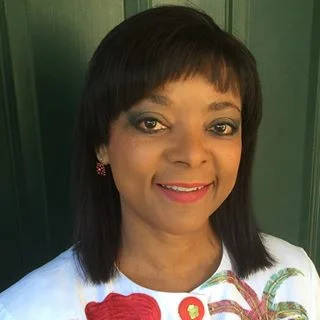 Jewell Willis Headshot Close Up.jpg