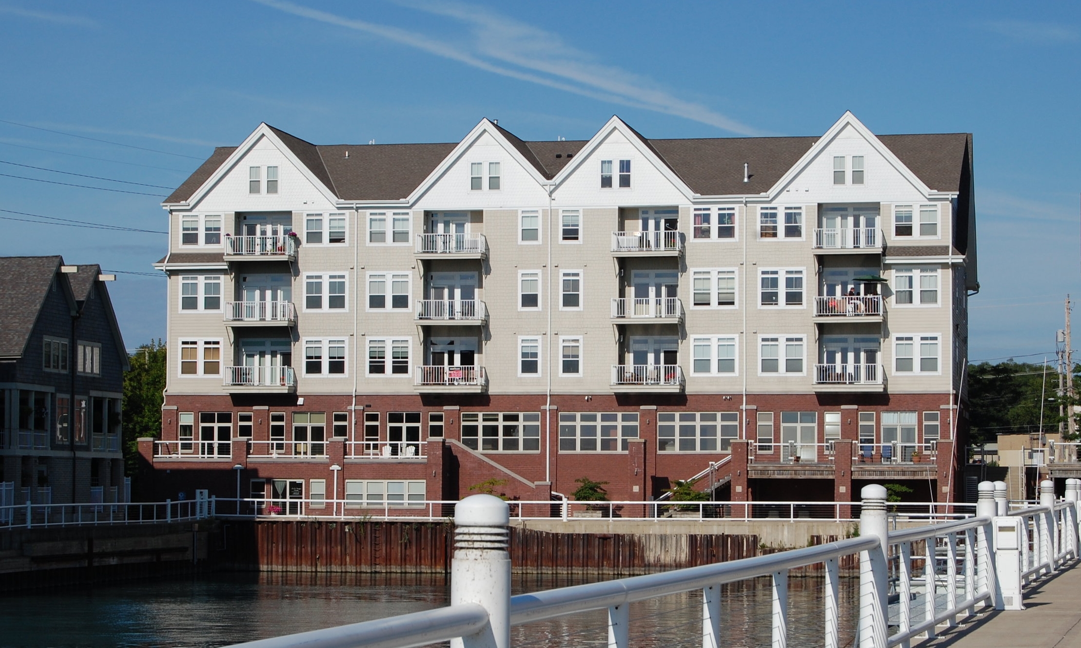 Harbor Square Condominiums - Port Washington, WI
