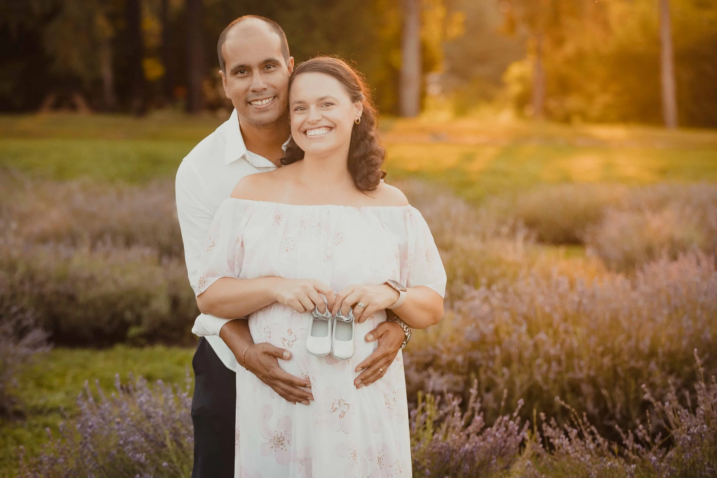 Maternity Photoshoot at La Maison Lavande | Lavender Field Photography in Quebec