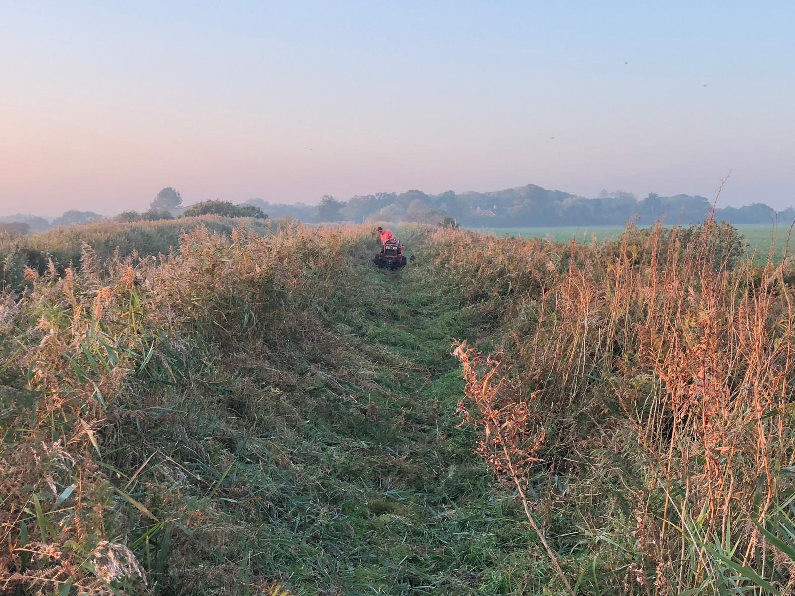 1.5 mile Circular River Walk at Walnut Farm