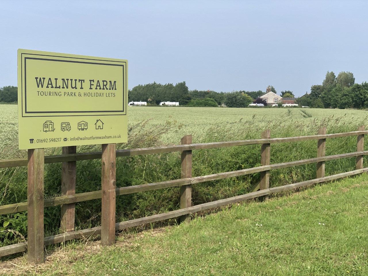 Walnut Farm Sign
