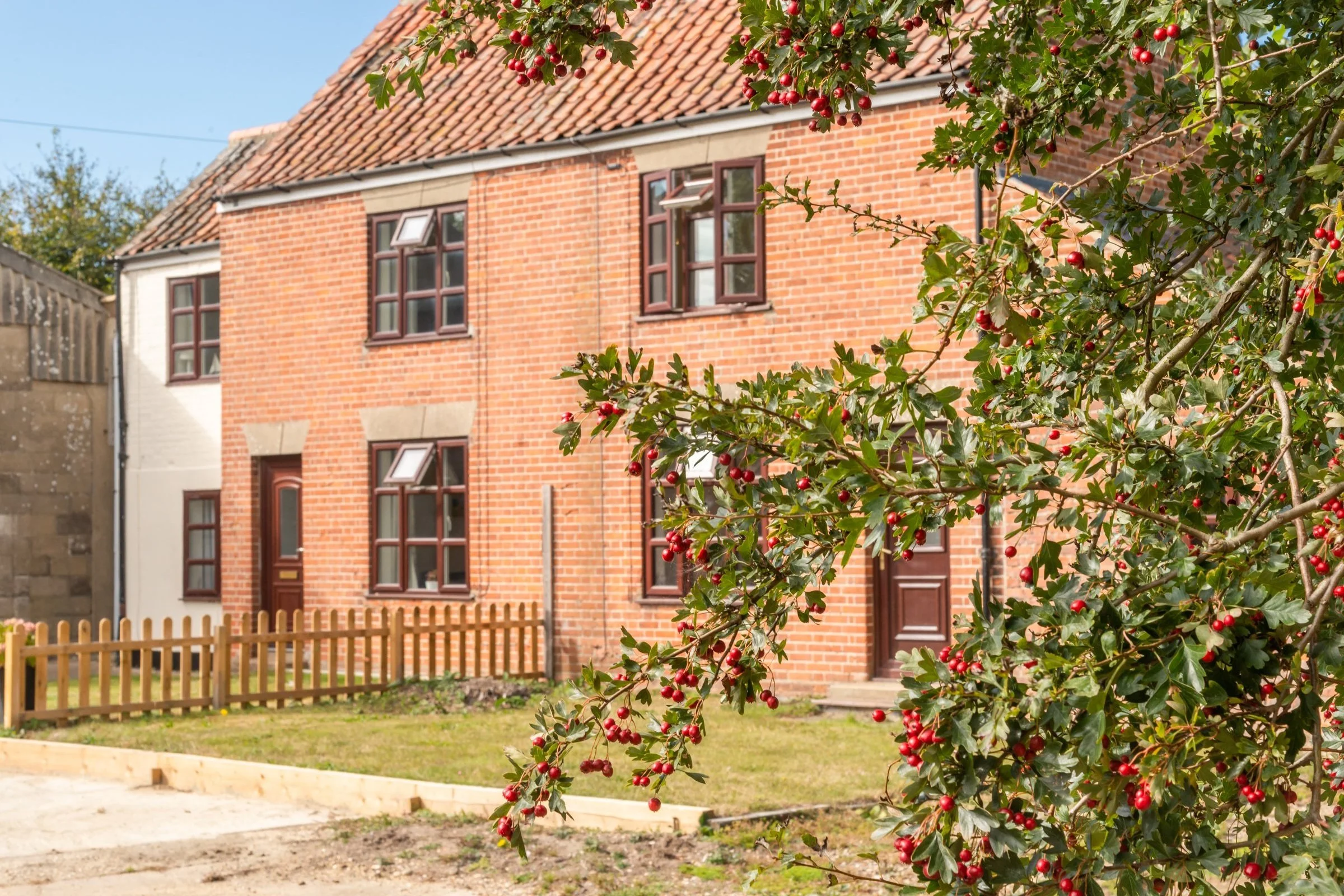 East+%26+West+Cottage+Walnut+Farm+Waxham+Norfolk+Coast.jpg