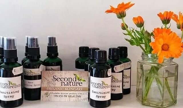 Skin soothing organic Calendula extract is in Second Nature's hand sanitizers. 🌻
Spray bottle and now refill bottle available @sonashealthfoods ✋

#naturalbodycare #handsanitizers #calendula #sonashealthfoods #madelocally