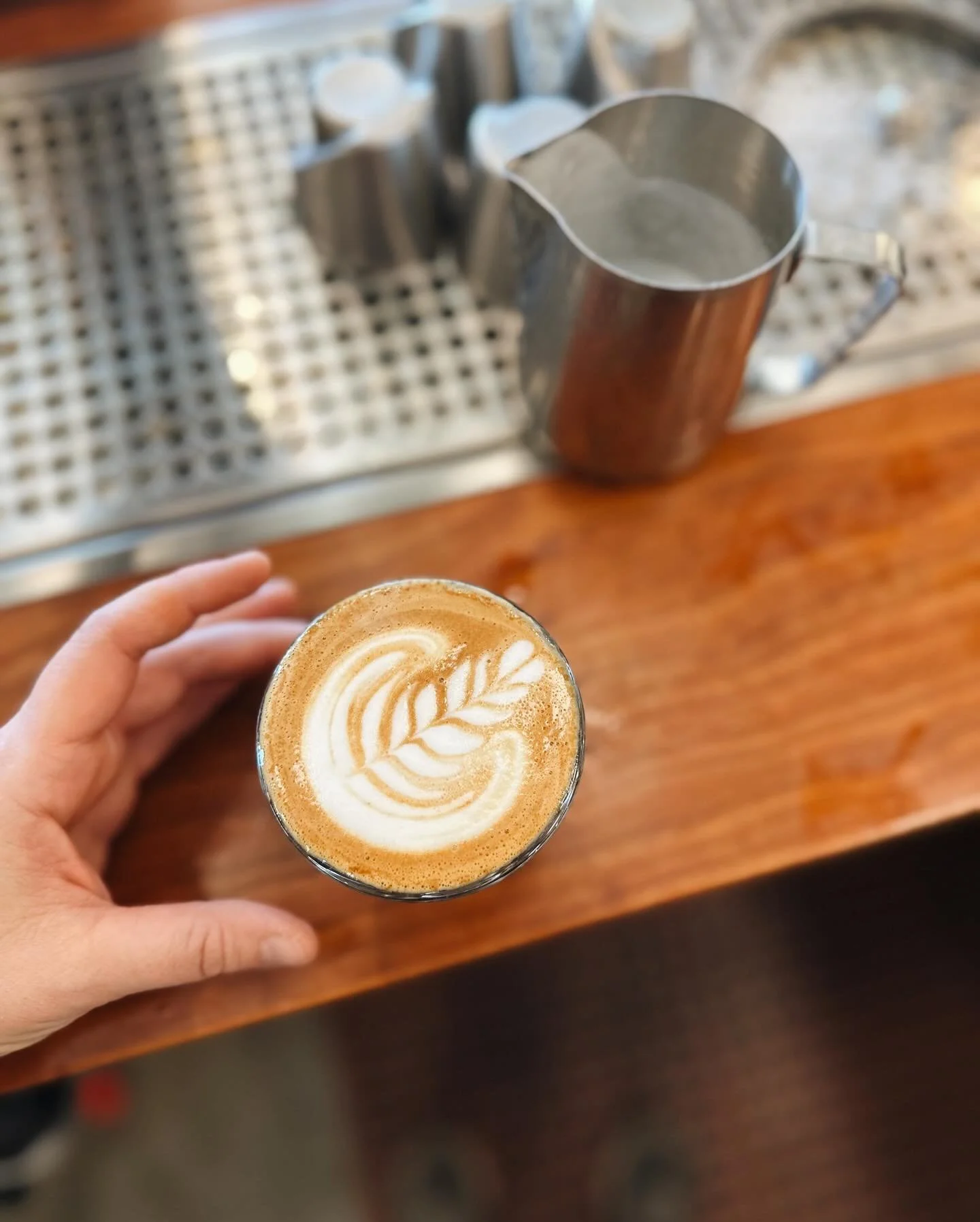 Happy holidays for the Plata Family to yours! 🎄🎅🏼 

We will be CLOSED 12/24 and 12/25 this year for some much needed rest and time with our families ✨ 

We&rsquo;ll see you on 12/26 with normal hours, 7-3 ☕️