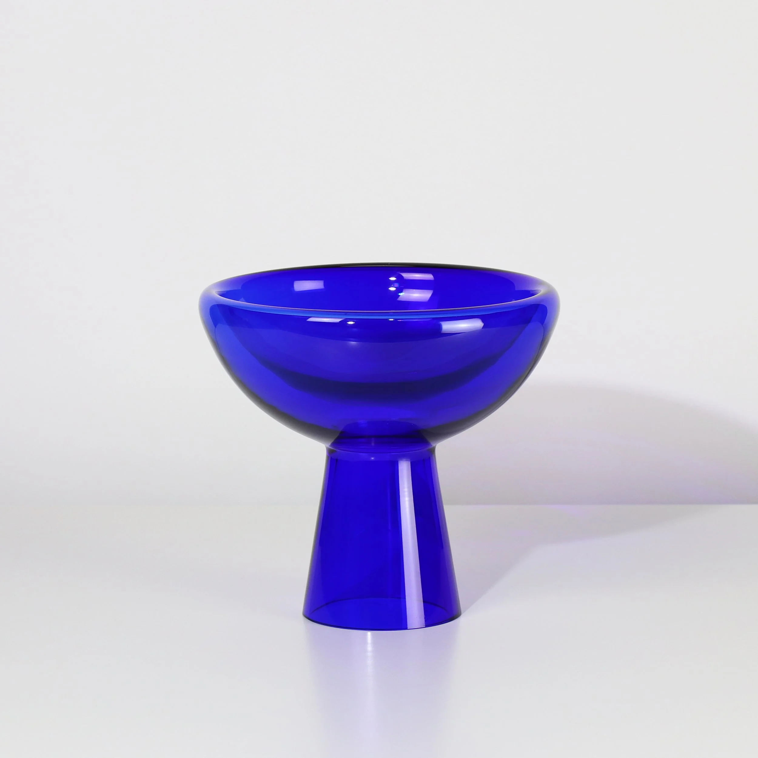 Glass Deep Bowl 01 M
