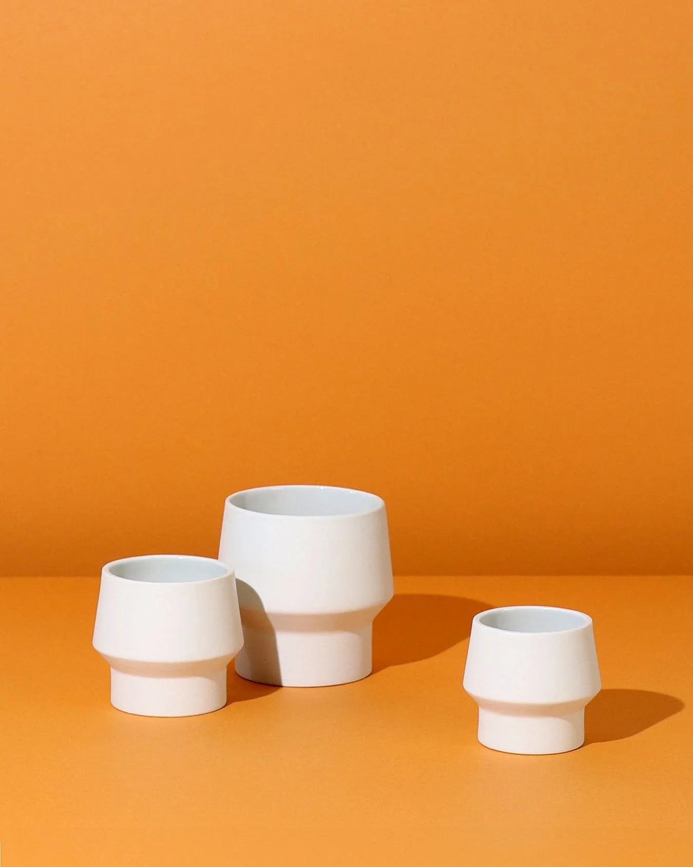 Because we love glass, but porcelain and coffee too.
.
.
.
.
.
#sugaarandsugaar #cup #cups #porcelain #coffee #specialitycoffee #100 #150 #200 #handmade #craft #love #white #orange #simple #luxury #home #deco #design #gift #giftideas #colors