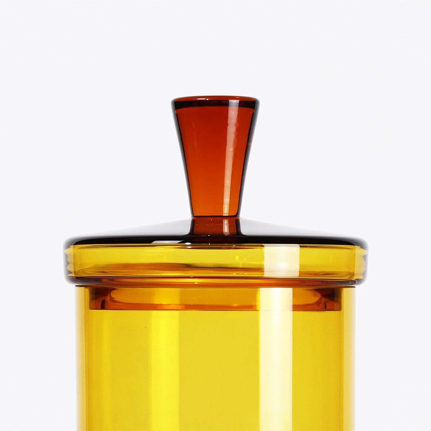 S&S_WEB_Jar_02_Amber_Transparent_Glossy_02.jpg