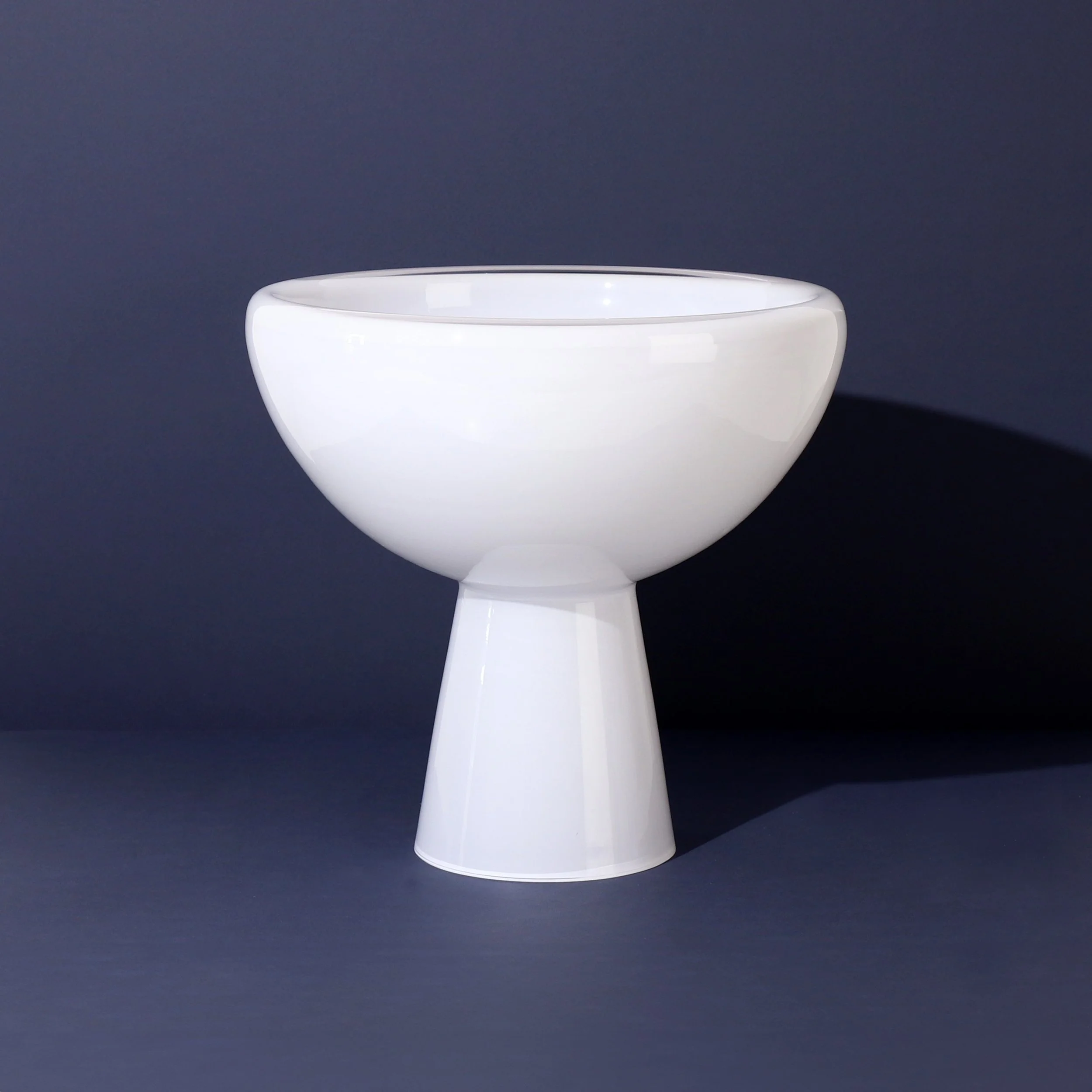 S&S_2024_Glass_Deep_Bowl_L_White_Opaque_Glossy.jpg