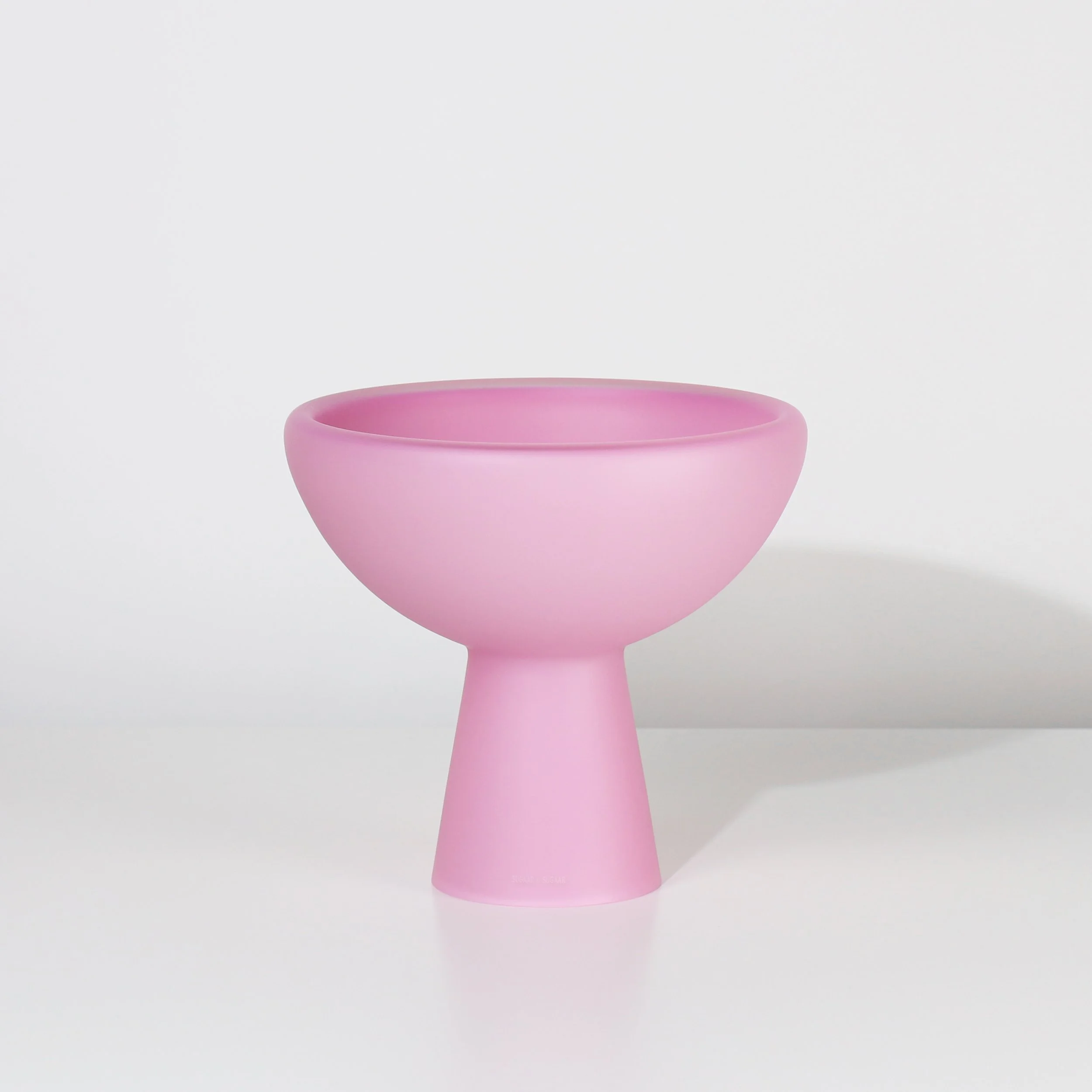 Glass Deep Bowl 01 M
