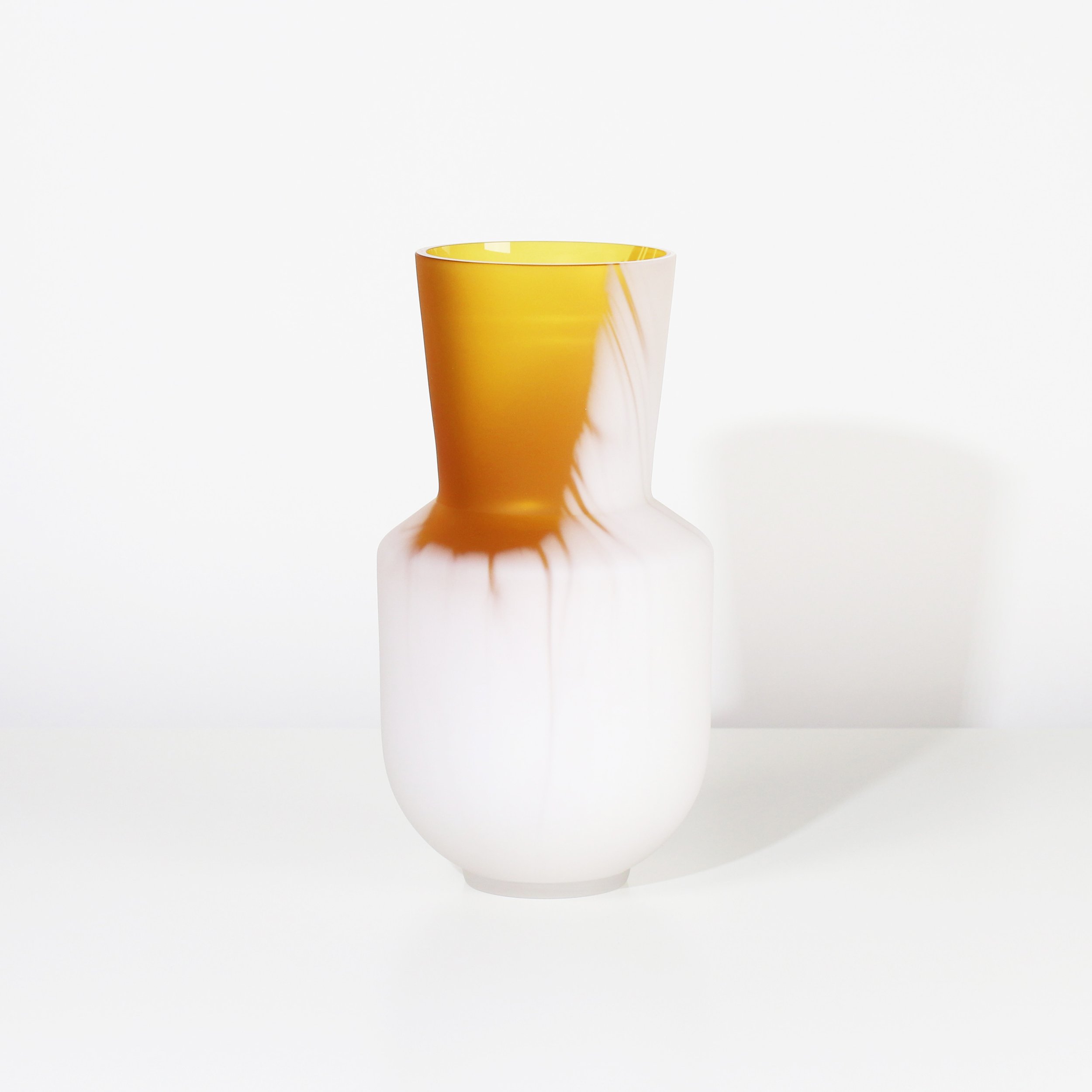 Vase 02 L