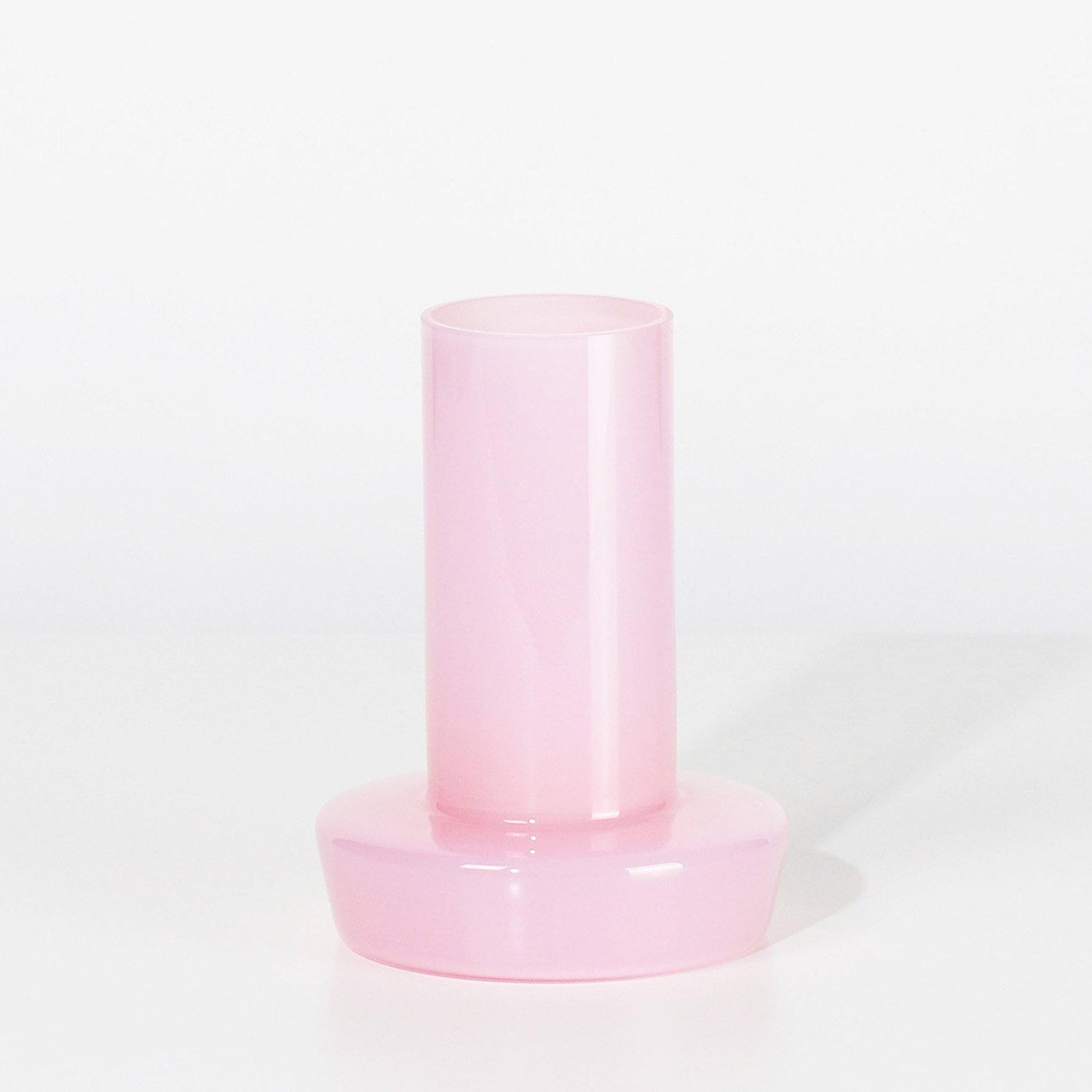 S&S_WEB_Vase_S_Pink_Opaque_Glossy_Zoom.jpg
