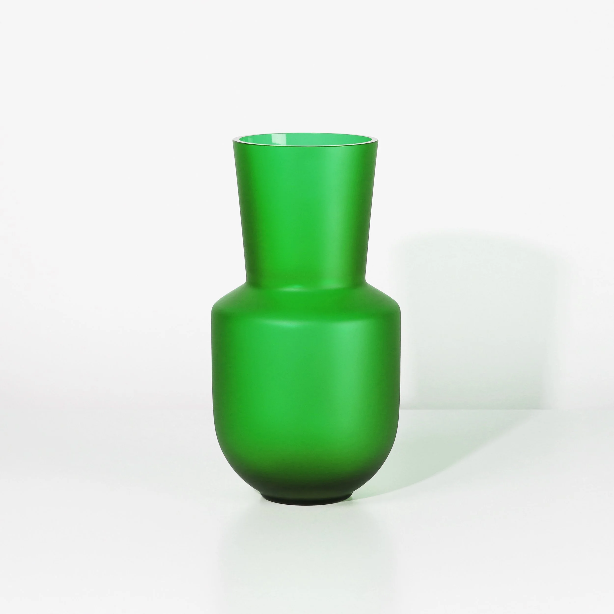 S&S_WEB_Vase_L_02_Green_Transparent_Matte.jpg