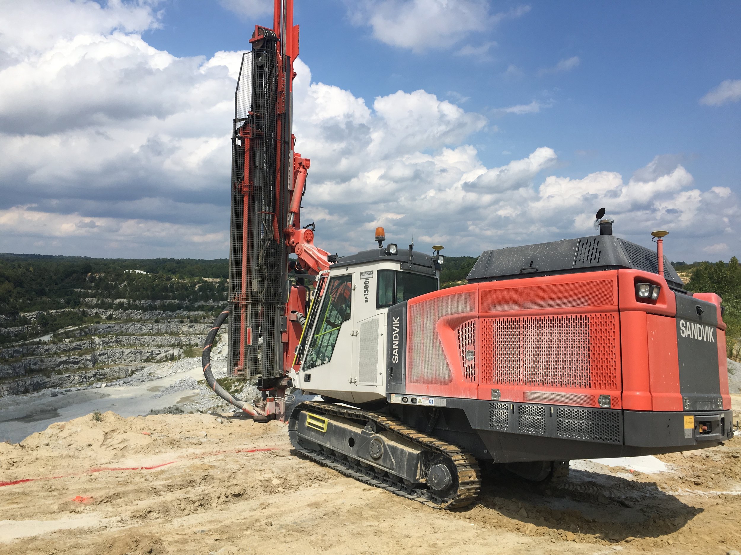 Sandvik DP1500i drill rig at a project site