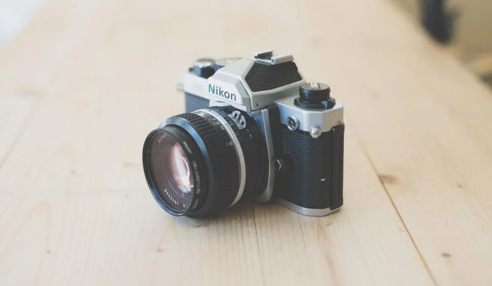slr-camera.jpg